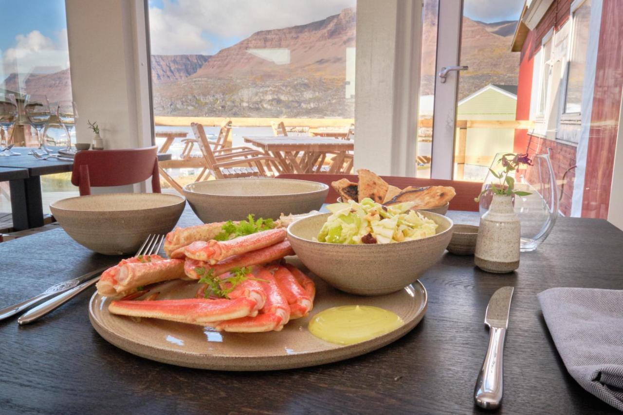 Qeqertarsuaq Hotel Disko Island מראה חיצוני תמונה